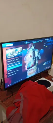 Monitor AOC 27" HDR freesync HDMI entrada fone p2