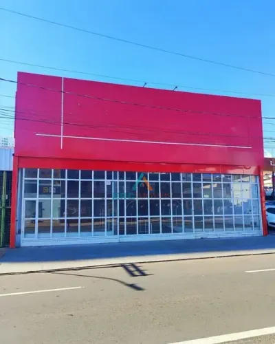 Excelente Ponto/Loja Comercial na Av. Guilherme Ferreira Uberaba/MG