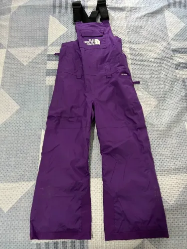 Macacão Jardineira de Neve Infantil The North Face Roxo Tam 6 (XS) DryVent