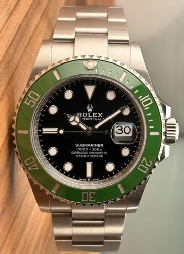 Rolex Submariner Date 41mm 126610LV Starbucks - 2024 Fullset
