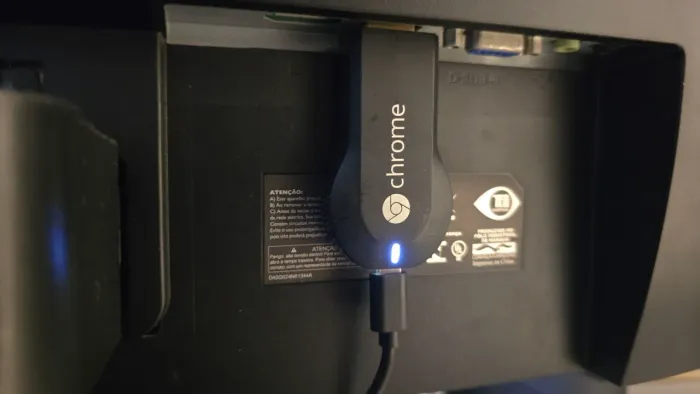 Chromecast Google - transforme sua TV comum ou monitor em uma Smart TV!