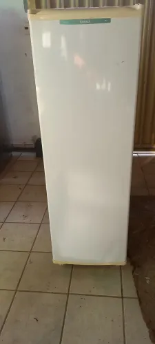 Vende se frizer vertical cônsul