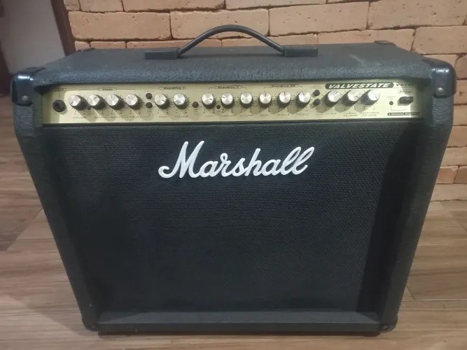 Amplificador marshall sv100 semi valvulado