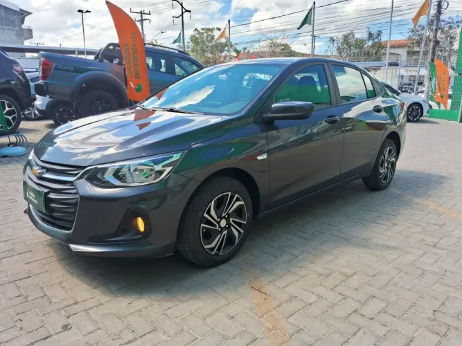 Chevrolet Onix Plus LT 1.0 12V TB Flex Mec. 4P 2025