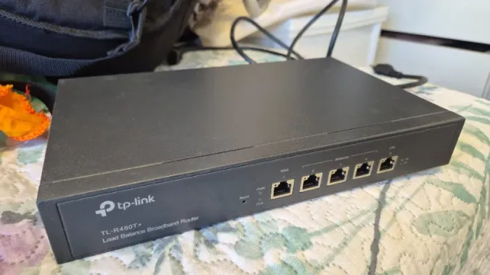 Roteador TPLINK TL-480T+