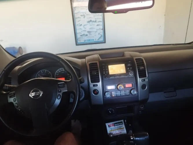 Nissan Frontier SL CD 4X4 2.5tb Diesel AUT 2014