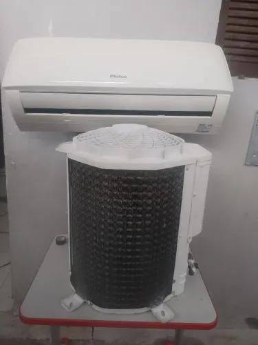 Ar condicionado Philco 12000 BTUs convencional pra vender ligeiro já com gás recolhido