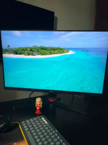 Monitor AOC 27 / 100Hz