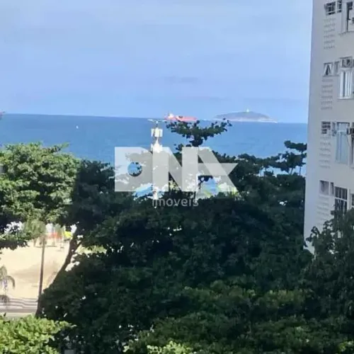 Apartamento : / Residencial / Leme