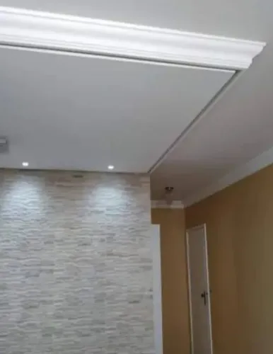 Pintor (repintura ou pintura nova)