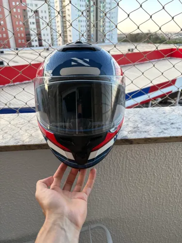 Capacete Norisk excelente tamanho 60 L