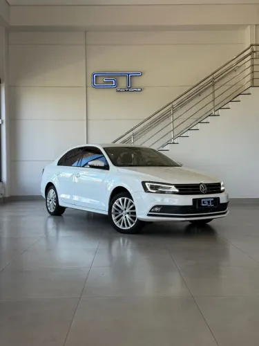 Volkswagen Jetta Comfortline 1.4 TSI 16V 4P Aut. 2018