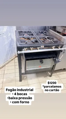 FOGÃO INDUSTRIAL 4 BOCAS, BAIXA PRESSÃO, COM FORNO