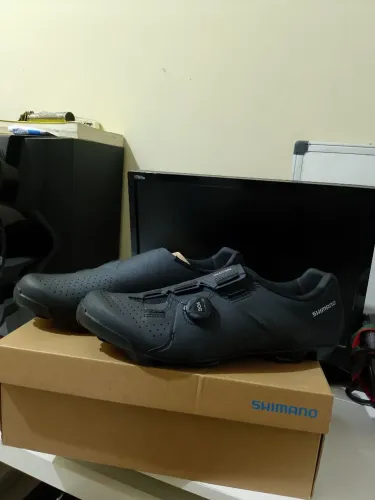 Sapatilha Shimano xc3 46