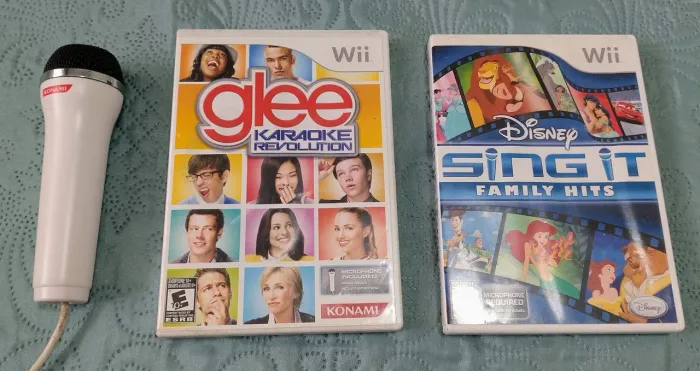 Glee e Disney karaokê+ Microfone konami original