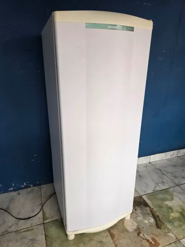 Vendo geladeira Consul 