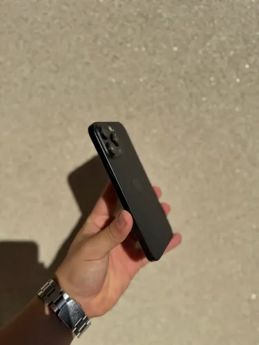 iPhone 16 pro max 256 SEMI NOVO // BATERIA 90%