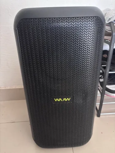 Potente caixa de som Bluetooth WAAW INFINITY 200