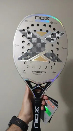 RAQUETE DE BEACH TENNIS NOX NG17 2024 - NUNCA USADO