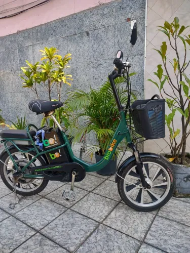 Bicicleta Biobike elétrica