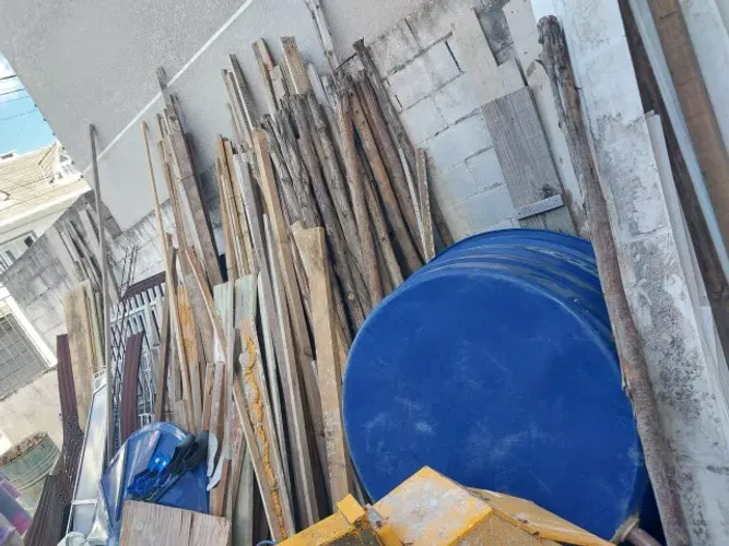 40 Telhas Ecológica Clássica Fit Vermelha 200cm - Retirada de casa - 4 anos de uso