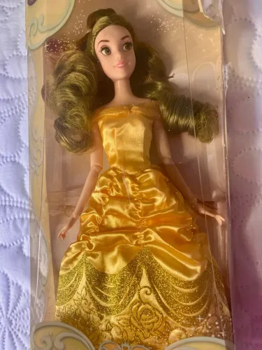 Boneca Belle (A Bela e a Fera) Disney Store Classic Doll 2014