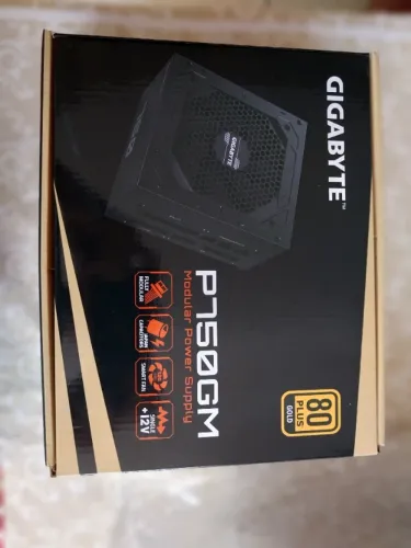 Fonte Gigabyte p750gm full modular (NOVO lacrado)