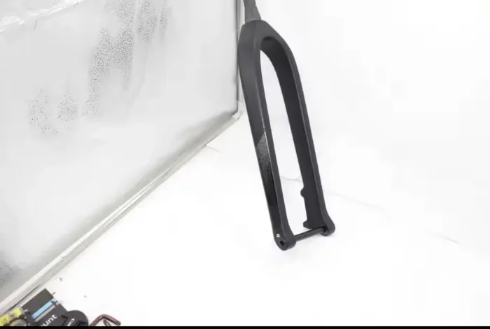 Garfo em carbono 