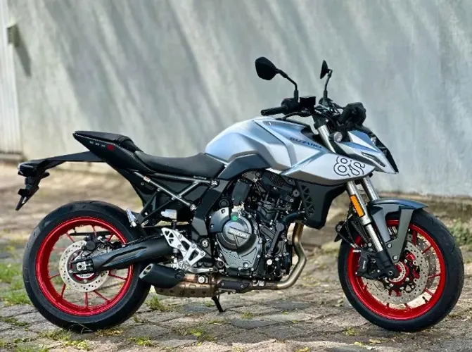 SUZUKI GSX 8S 2027 COMPLETA / ABS