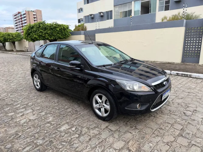 Ford Focus 1.6 S/se/se Plus Flex 8v/16v 5P 2011