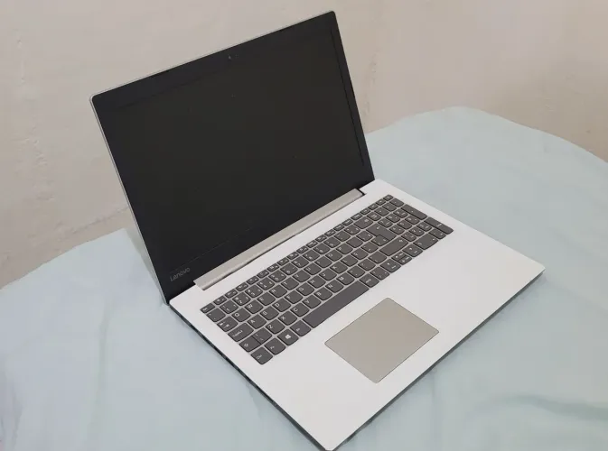 Lenovo Ideapad 330 - Leia a descrição!