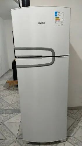 Vendo geladeira 