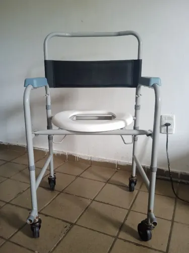Cadeira de banho 
