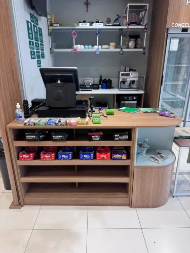 Móveis, Freezer, Expositor de Bebidas para Lojas