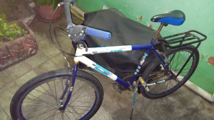 Bicicleta em perfeito estado de conservação * e 32362050 falar com Júnior Guedes