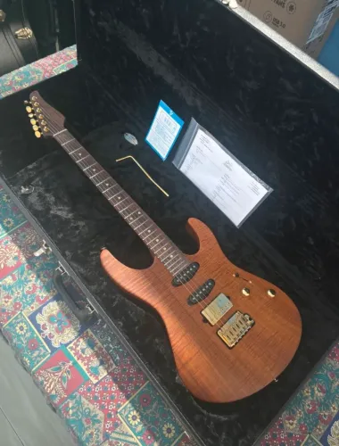 Guitarra Suhr modern Curly Koa select Custom order