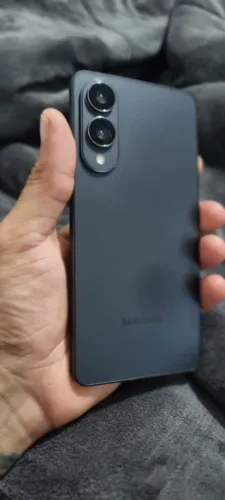 S25 edge