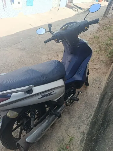 Vendo ou troco por terreno e abertos a outros negócios