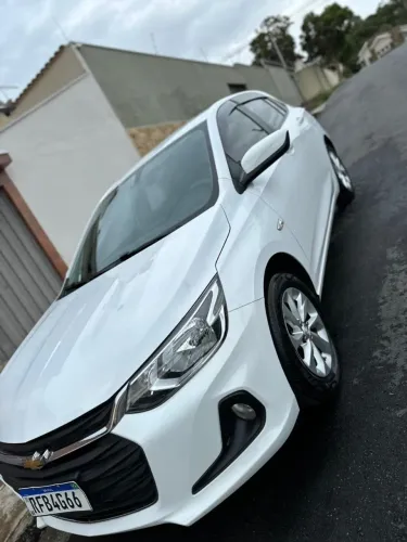Chevrolet Onix Hatch LTZ 1.0 12V TB Flex Mec. 4P 2020