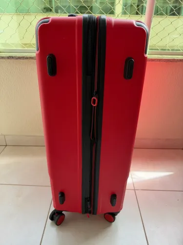 Mala zero usada 1 vez R$ 600