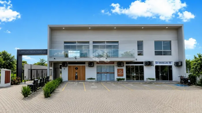 Sala Comercial alugada à venda em Camobi