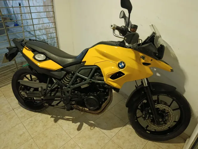 BMW f700gs ano 2018