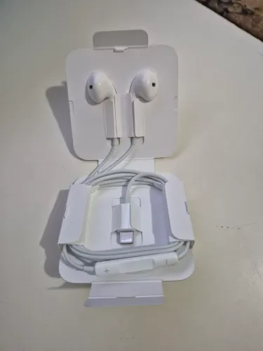 Fone de ouvido com fio da apple