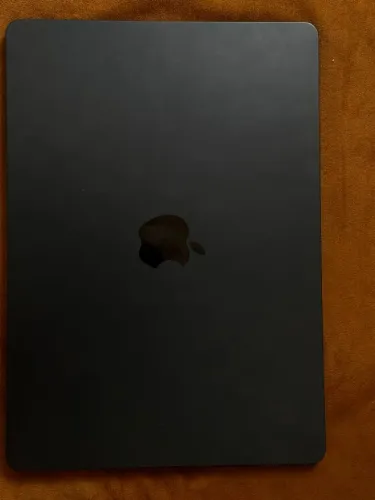 MacBook Air M2 8GB - Estado de Novo