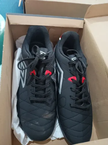 chuteira society umbro