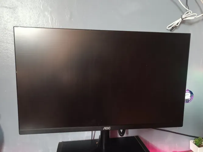 Vendo monitor AOC usado