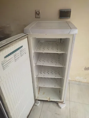 Freezer barato pra vender rapidinho