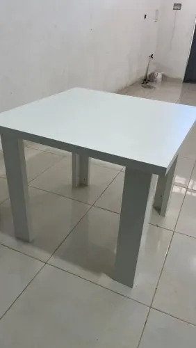 Mesa 100% MDF nova feita em marcenaria