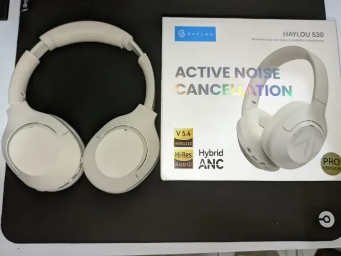 Headphone Haylou S30 Pro - ANC Híbrido, Bluetooth 5.4, com microfone removível