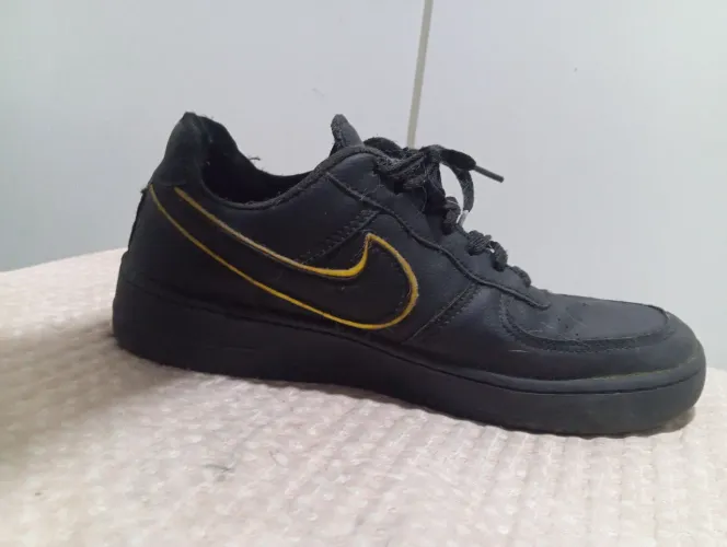 Vendo tênis Nike AIR número 39 usado seminovo 